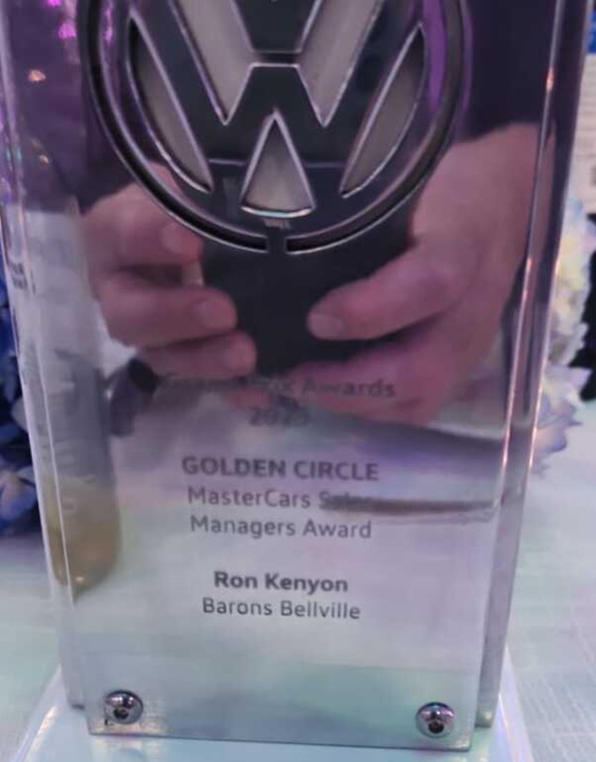 Golden Circle MasterCars Sales Managers Award for Ron Kenyon from Barons Bellville