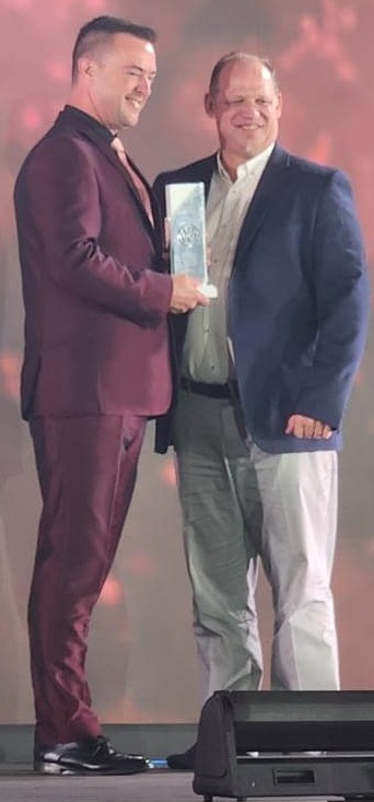 Ron Kenyon Receives Award at National MasterCar Awards Ron Kenyon Receives Award at National MasterCar Awards